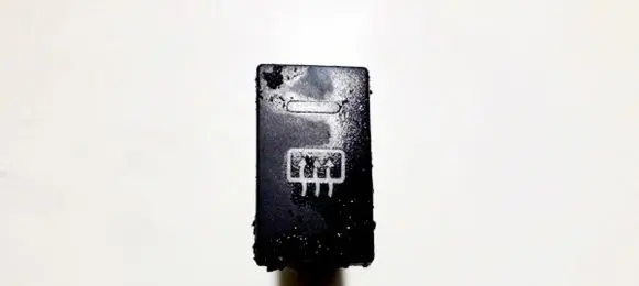 Land Rover Freelander Windscreen/window heater switch 03035347