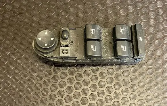 BMW X1 E84 Electric window control switch 9216047