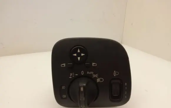 Mercedes-Benz C W203 Light switch A2035450604