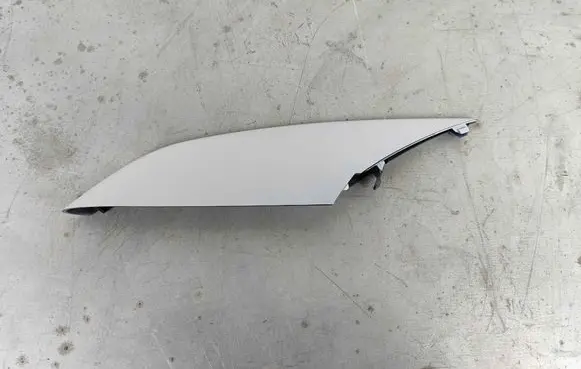 Porsche Macan (95B) Front bumper splitter molding 95B807685AG2X