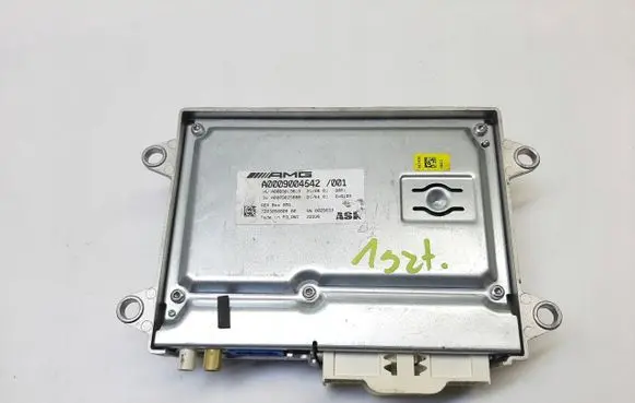Mercedes-Benz E AMG W210 Sound amplifier A0009004542