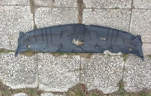 Top upper radiator support slam panel