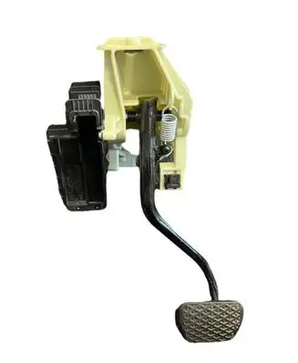 BMW 5 F10 F11 Brake pedal 6775368