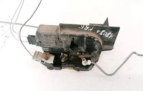 Audi A3 S3 8L Front door lock