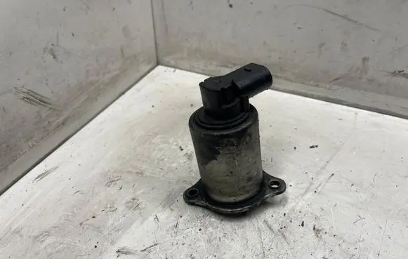 Renault Laguna II EGR valve 7700107797B
