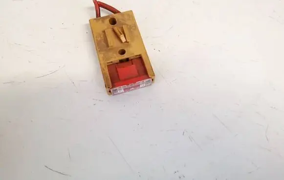 Audi A4 S4 B6 8E 8H Fuse 8a0937530