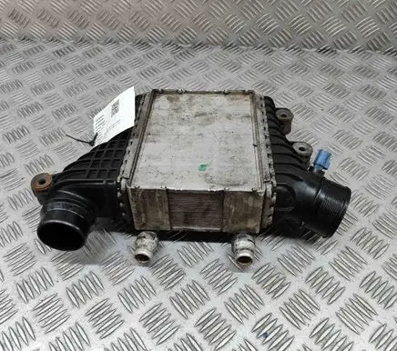 Land Rover Discovery Sport Intercooler radiator GJ329L440AD