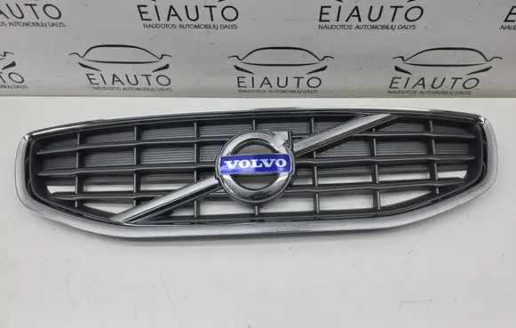 Volvo S60 Front bumper upper radiator grill 31333692 31333690