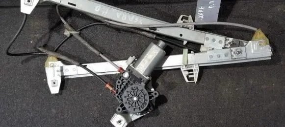 Citroen Xsara Sliding door window regulator with motor