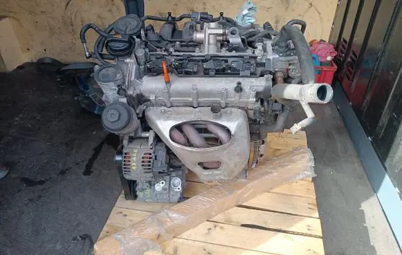 Volkswagen PASSAT B6 Engine BLF