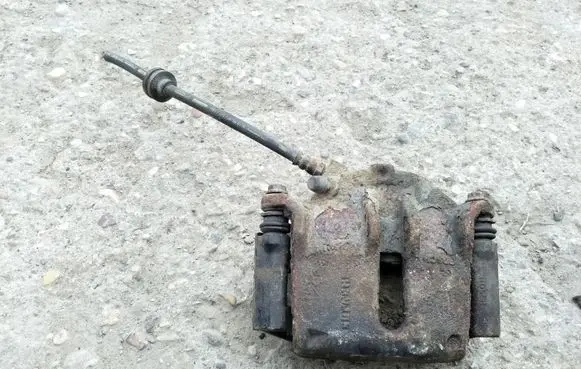 Renault Scenic II - Grand scenic II Front brake caliper