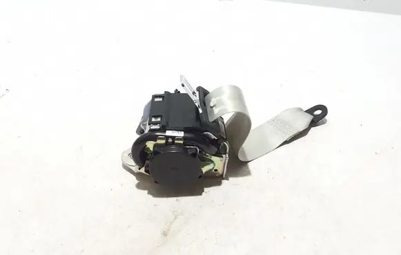 Volvo S60 Rear seatbelt 31462769