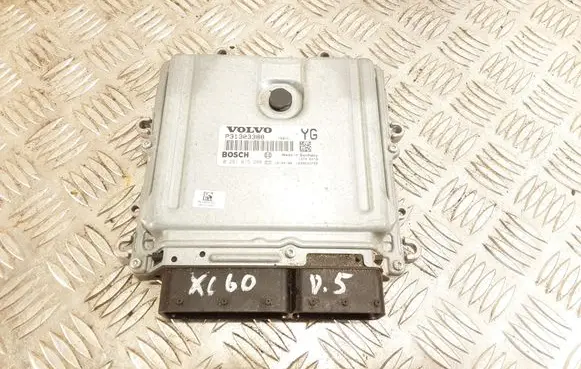 Volvo XC60 Engine control unit/module P31303388 31303388