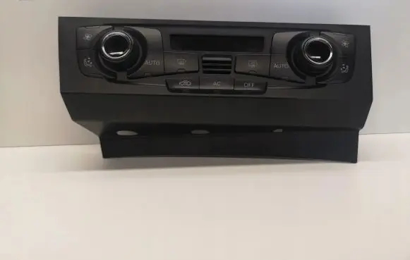 Audi A5 8T 8F Climate control unit 8T2820043M