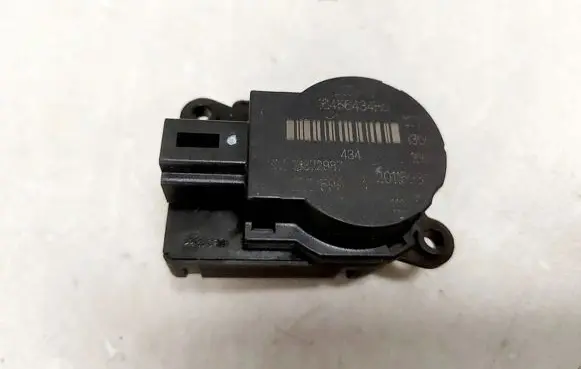 Opel Ampera Air flap motor/actuator 13372987