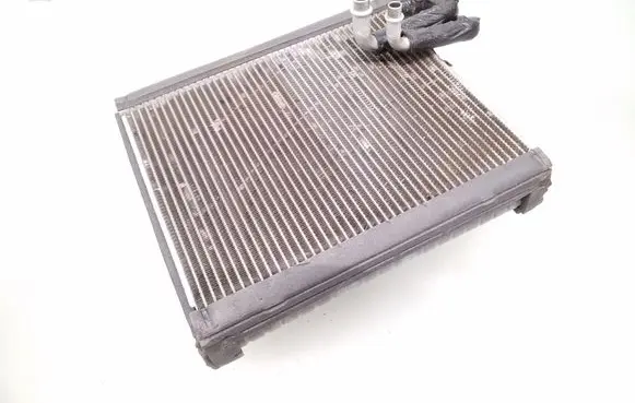Air conditioning (A/C) radiator (interior)