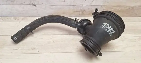 Hyundai Tucson JM Air intake hose/pipe K4HJM558