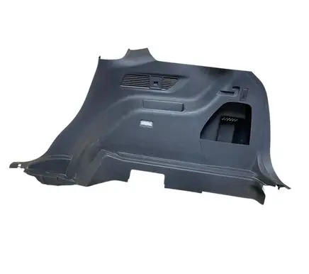 Trunk/boot side trim panel