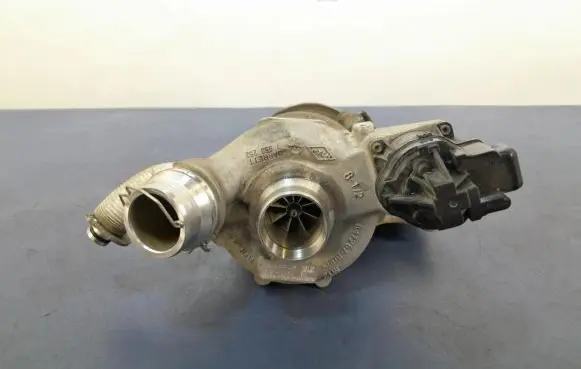 BMW 3 G20 G21 Turbo system vacuum part 9845814