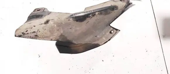 Chrysler 300 - 300C Engine splash shield/under tray 04806267ac