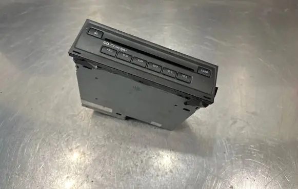Audi A5 8T 8F CD/DVD changer 4E0910110L 4E0035110A AUZ5ZBJ8940Z3