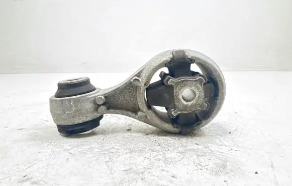 Nissan Qashqai Engine mount bracket 11350JD000
