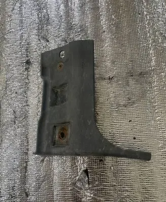 Ford Focus Fender end trim 5M51A10174AC