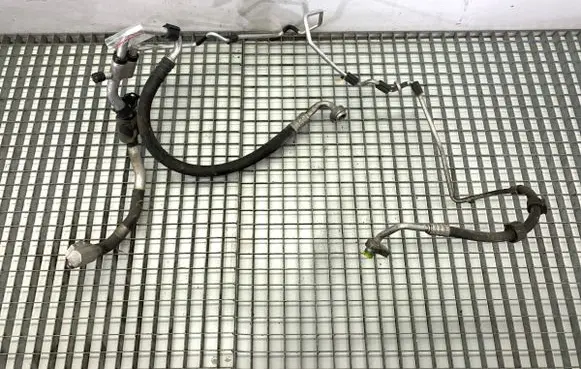 Audi A4 S4 B8 8K Air conditioning (A/C) pipe/hose 8K1260712B