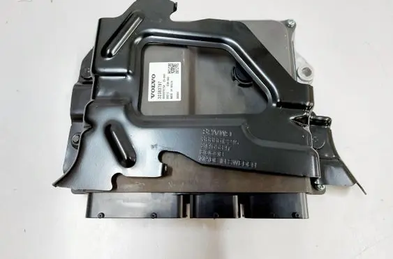 Volvo XC40 Engine control unit/module ECU 32383797