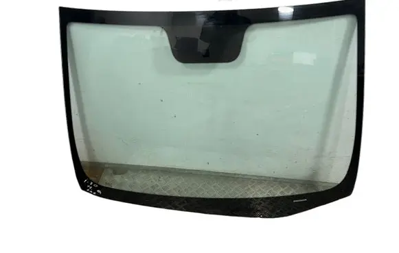 Hyundai i30 Front windscreen/windshield window 43R000380 DOT748AS1M52