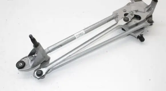 Ford Kuga III Front wiper linkage and motor LV4B17500AE