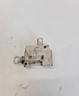 Volkswagen PASSAT B5 Tailgate boot lock/latch motor 3B0862159A