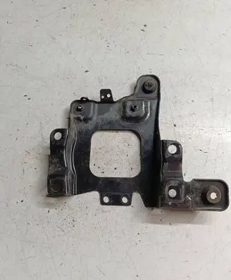 Volvo V40 Engine mounting bracket AV61-R6K034-AB