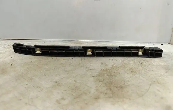 Hyundai Santa Fe Rear bumper mounting bracket 865162B000