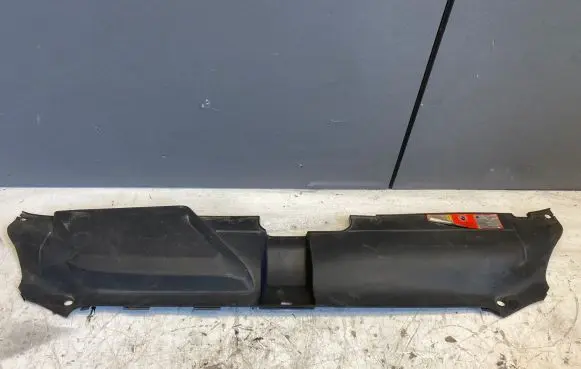 Audi A5 8T 8F Radiator trim 8T0807081A