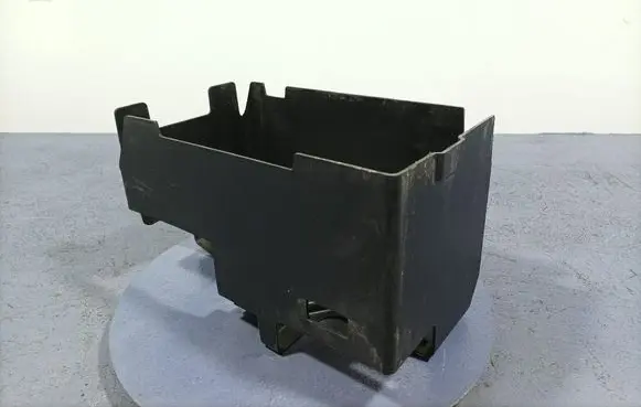 Opel Insignia A Battery box tray 23253933