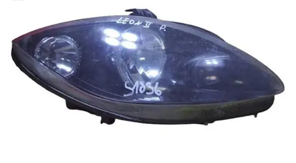 Seat Leon (1P) Headlight/headlamp 5P2941034A