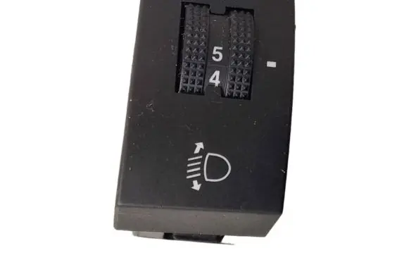 KIA Venga Fog light switch 933001P751