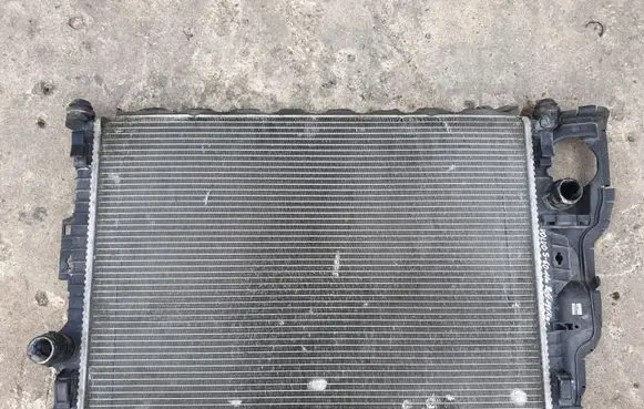 Volvo S60 Coolant radiator