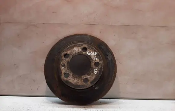 Volkswagen Golf IV Rear brake disc