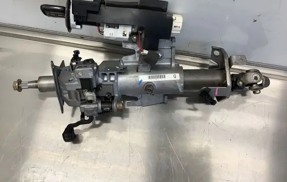 Nissan Murano Z50 Steering wheel axle 28590C9902 Q5921 050818