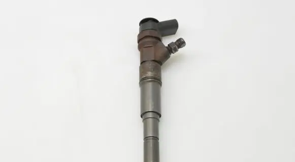 Fuel injector