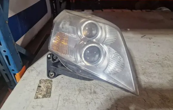 Headlight/headlamp