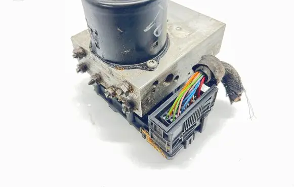 Mercedes-Benz ML W163 ABS Pump 10021096861