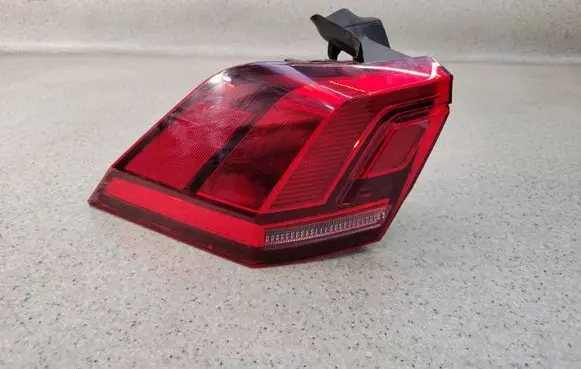 Volkswagen Tiguan Rear/tail lights 