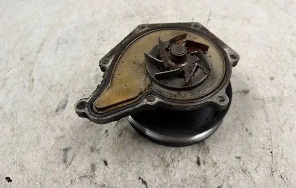 Audi A4 S4 B8 8K Water pump 059121031H