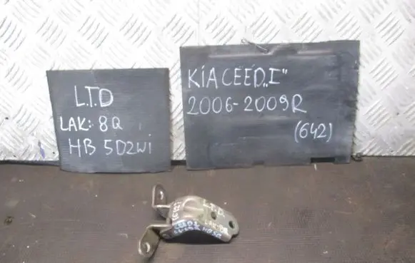 KIA Ceed Loading door hinge set 