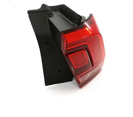 Volkswagen Tiguan Rear/tail lights 5NA945096D