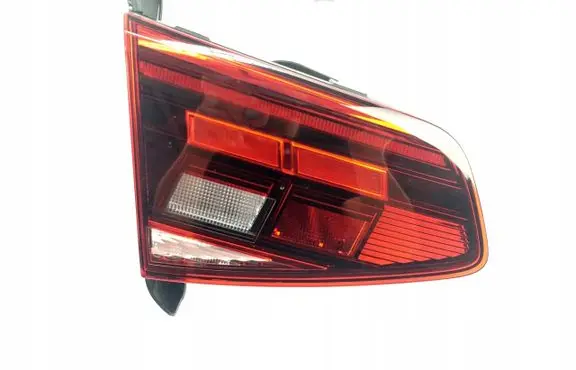 Volkswagen PASSAT B8 Tailgate rear/tail lights 3G5945093D