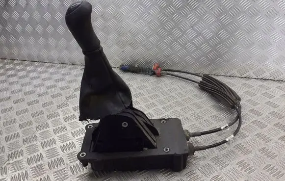 Renault Megane II Gearbox retarder lever 8200779040